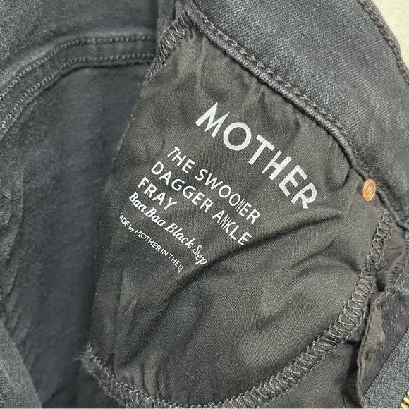 Mother The Swooner Dagger Ankle Fray Jeans in Baa Baa Black Sheep Size 26 - Picture 10 of 16